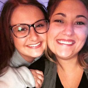 Meet your Posher, Mia